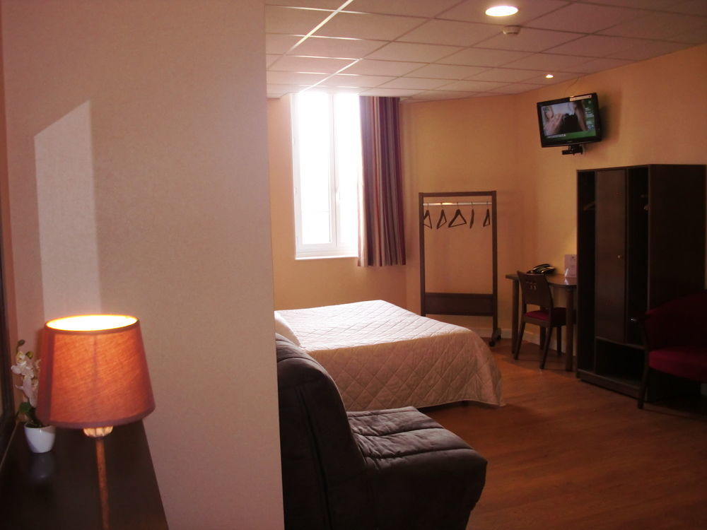 Domaine Lyon Saint Joseph Hotel Sainte-Foy-les-Lyon Exterior photo
